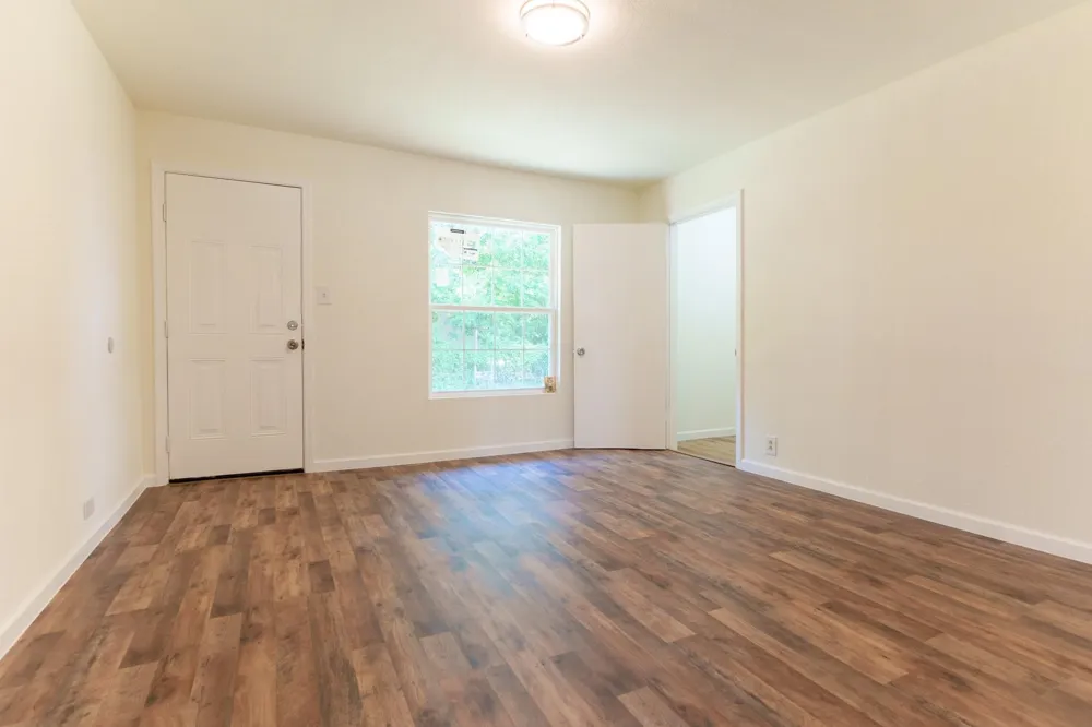 103 6th Street E Dawson, TX 76639