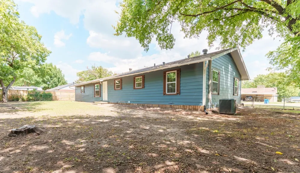 103 6th Street E Dawson, TX 76639