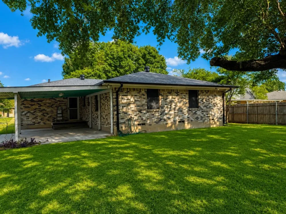 723 Walnut Street Duncanville, TX 75116