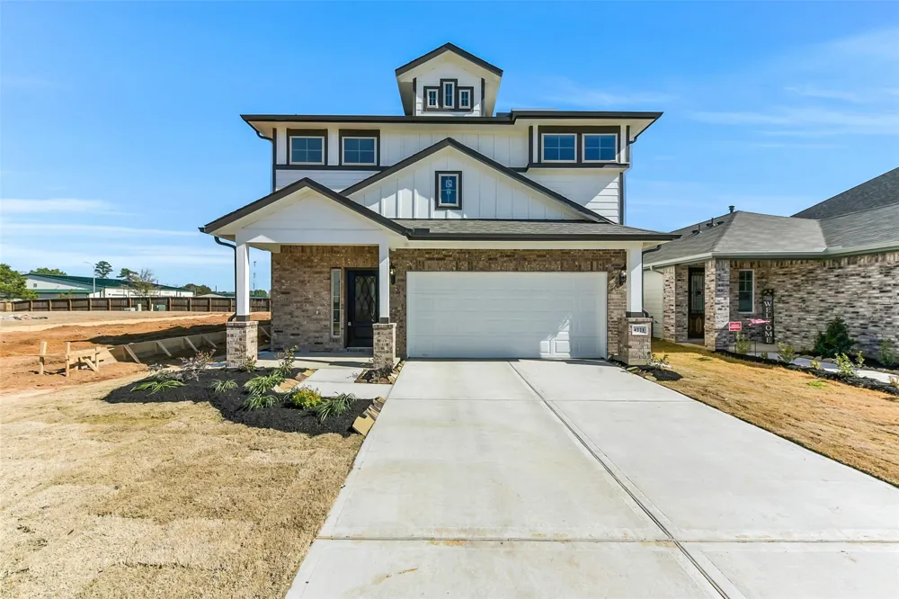 4221 Red Cedar Ring Lane Pinehurst, TX 77362
