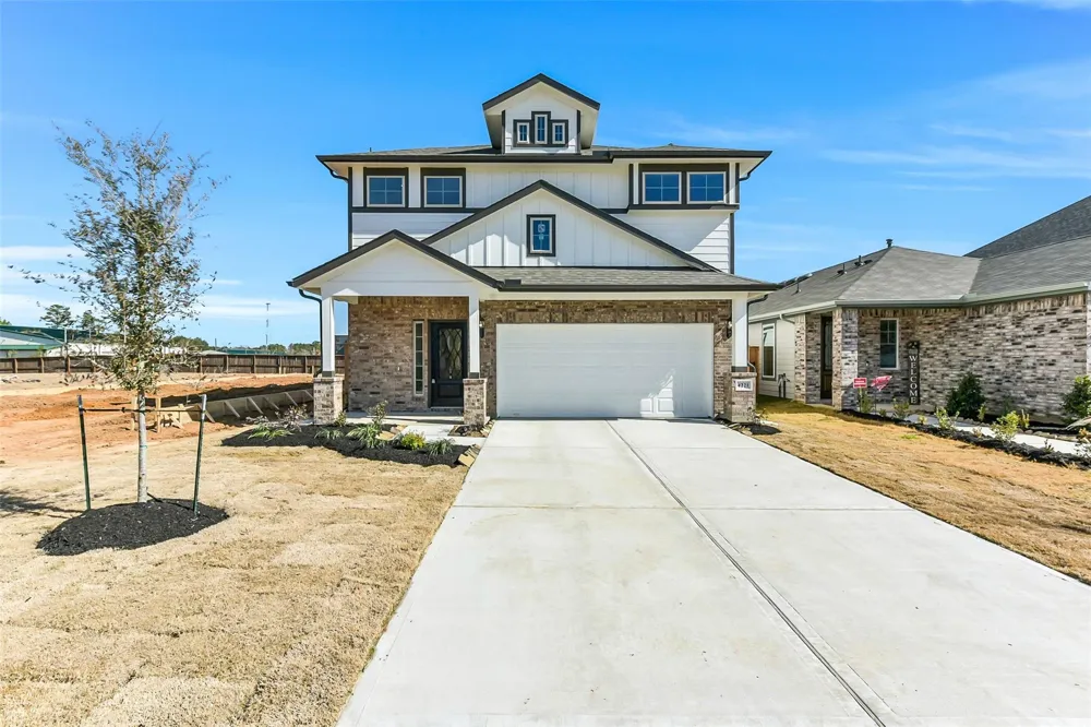 4221 Red Cedar Ring Lane Pinehurst, TX 77362
