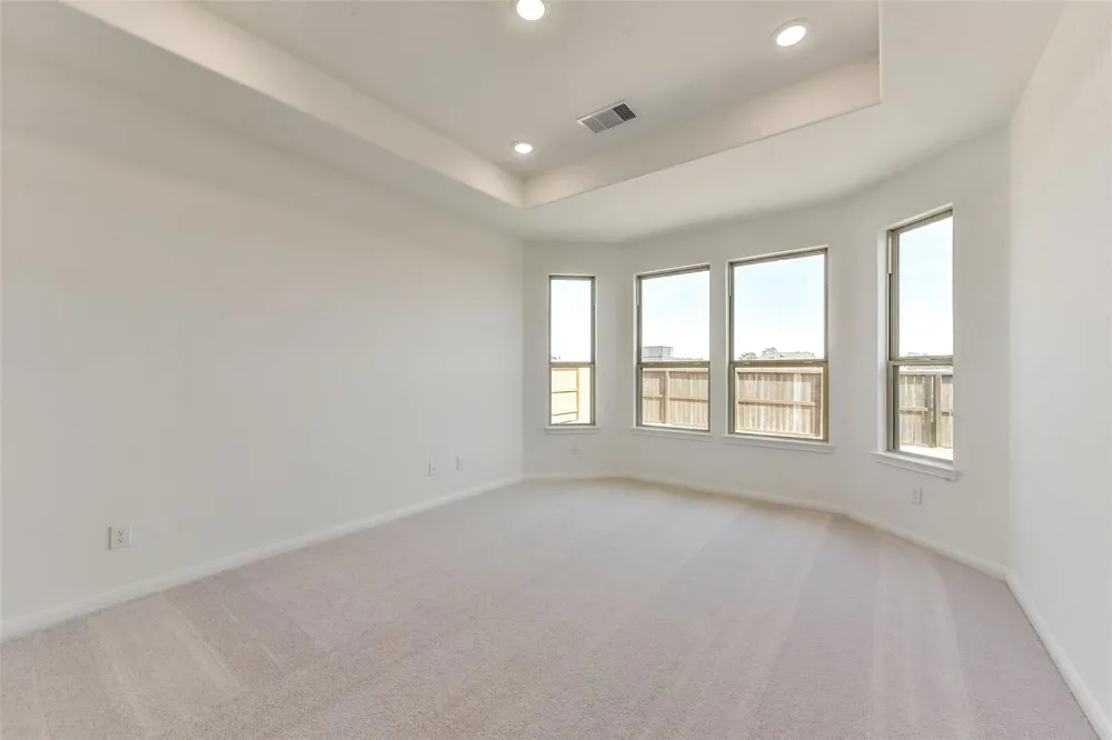 4221 Red Cedar Ring Lane Pinehurst, TX 77362