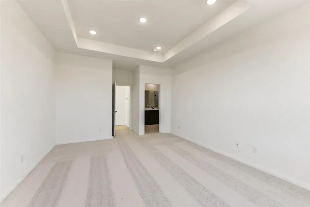 4221 Red Cedar Ring Lane Pinehurst, TX 77362