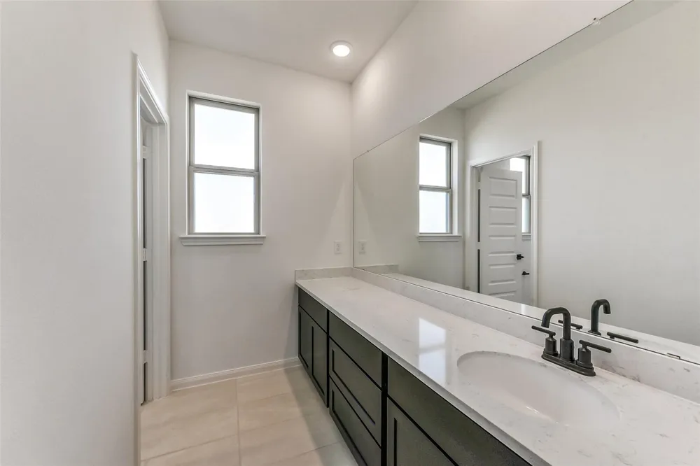 4221 Red Cedar Ring Lane Pinehurst, TX 77362