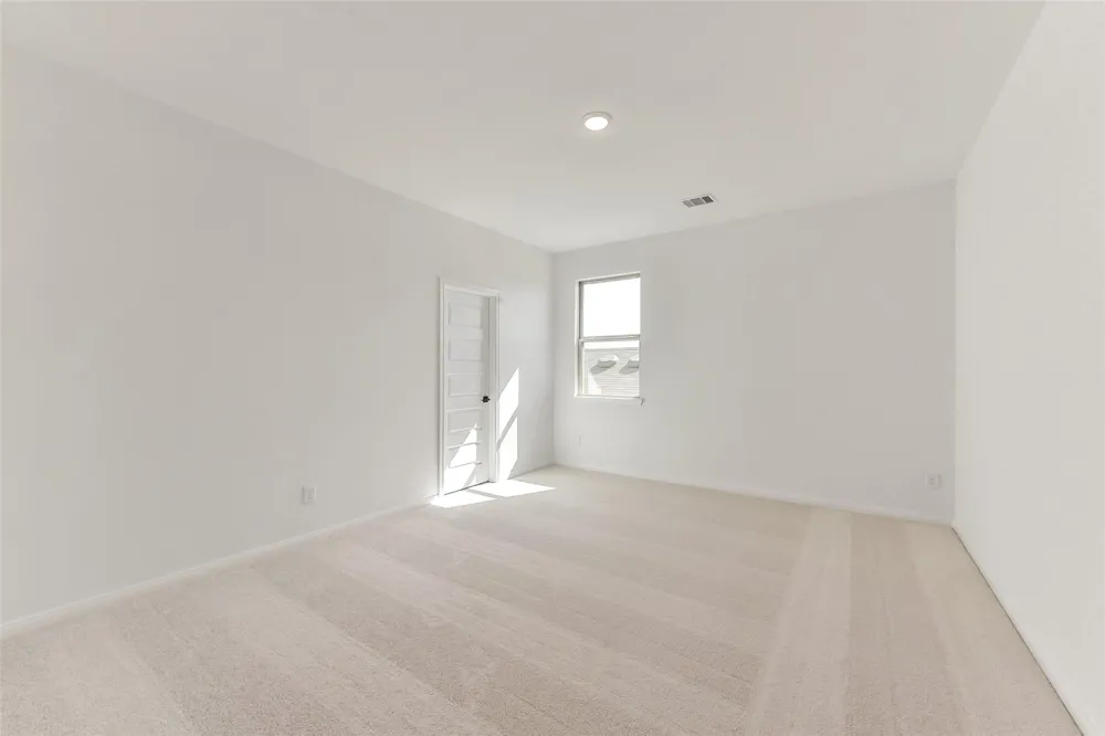 4221 Red Cedar Ring Lane Pinehurst, TX 77362