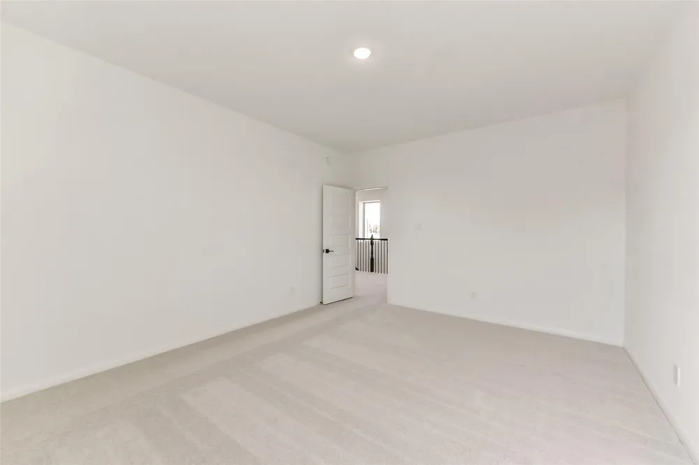 4221 Red Cedar Ring Lane Pinehurst, TX 77362