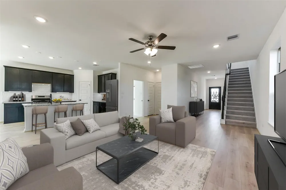 4221 Red Cedar Ring Lane Pinehurst, TX 77362