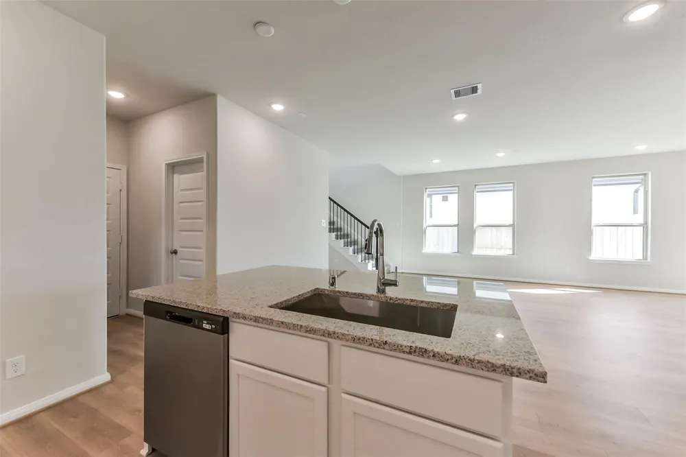 4616 Mesquite Trail Blush Pinehurst, TX 77362