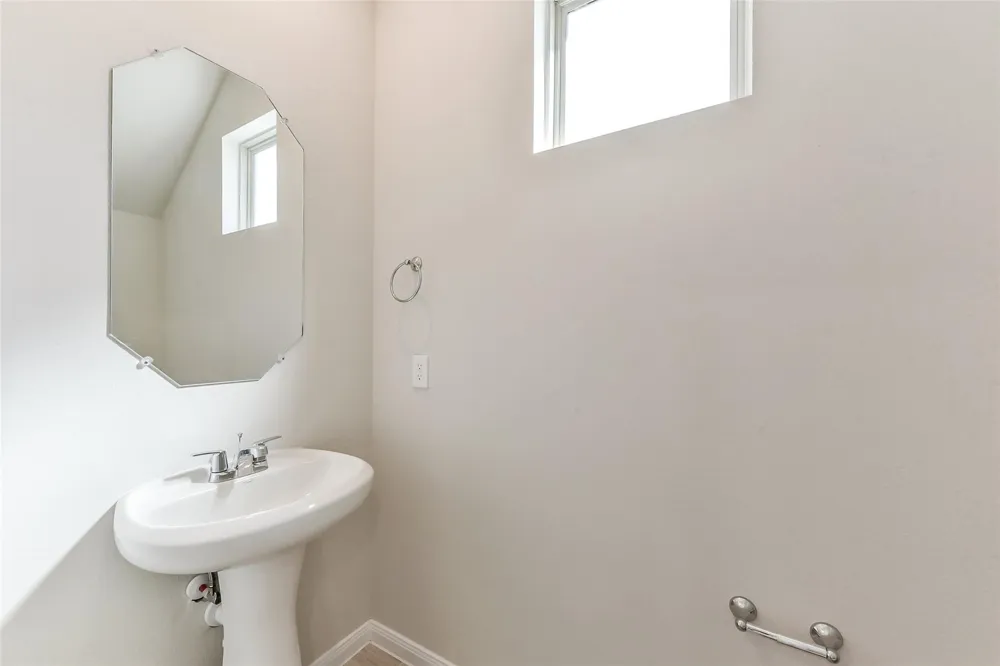 4616 Mesquite Trail Blush Pinehurst, TX 77362