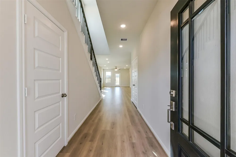 4616 Mesquite Trail Blush Pinehurst, TX 77362
