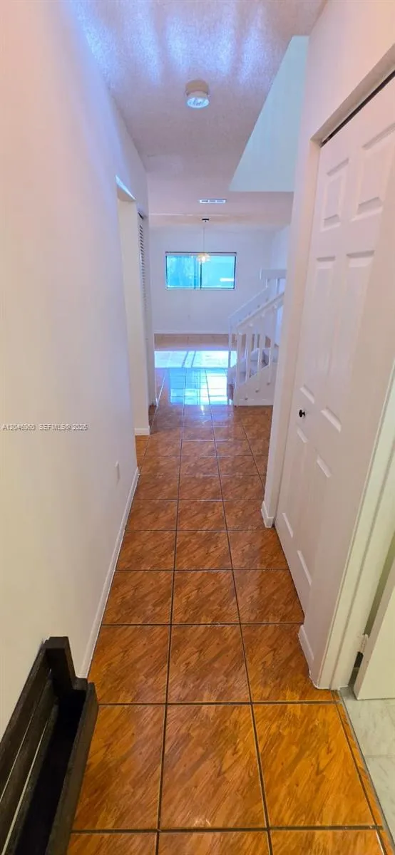 1652 14th Ter #1652 Hollywood, FL 33020