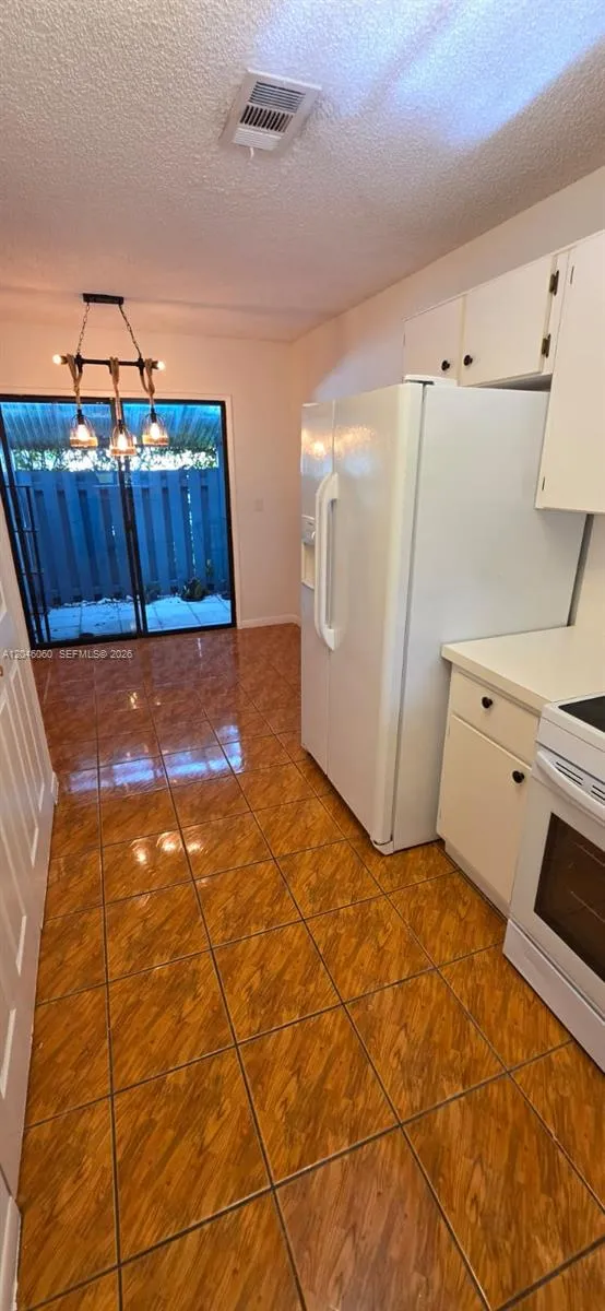 1652 14th Ter #1652 Hollywood, FL 33020