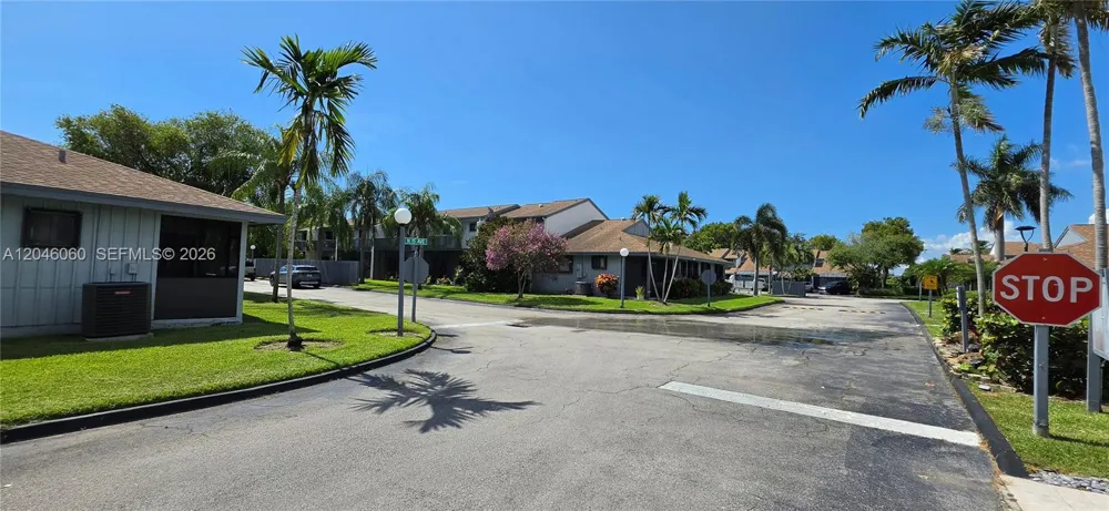 1652 14th Ter #1652 Hollywood, FL 33020