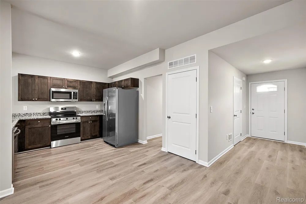 51402 Tides Drive #Unit 6F Chesterfield Township, MI 48051