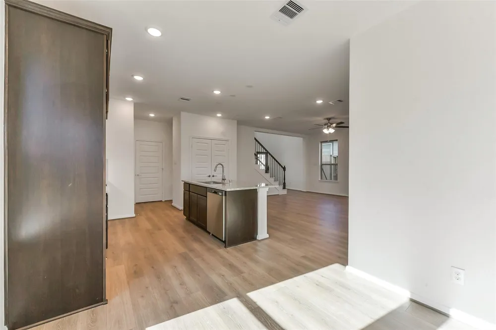 4229 Red Cedar Ring Lane Pinehurst, TX 77362