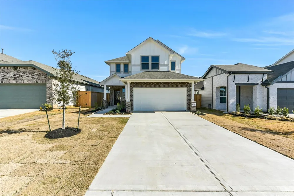 4229 Red Cedar Ring Lane Pinehurst, TX 77362