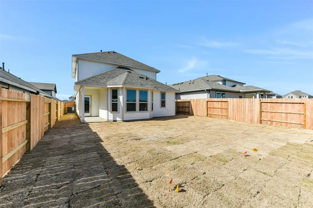 4229 Red Cedar Ring Lane Pinehurst, TX 77362
