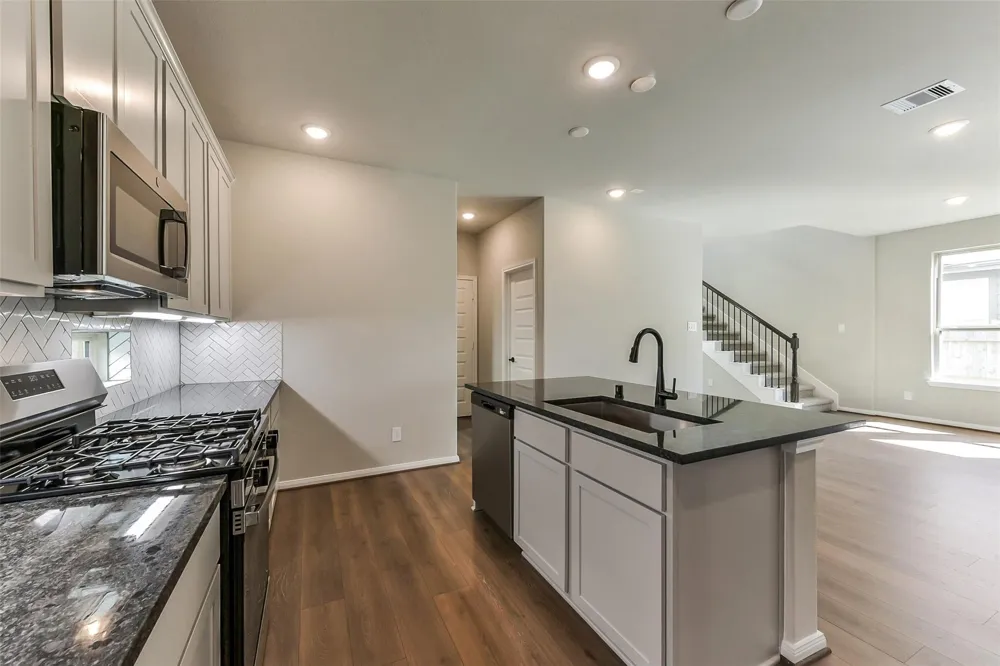 4214 Red Cedar Ring Lane Pinehurst, TX 77362