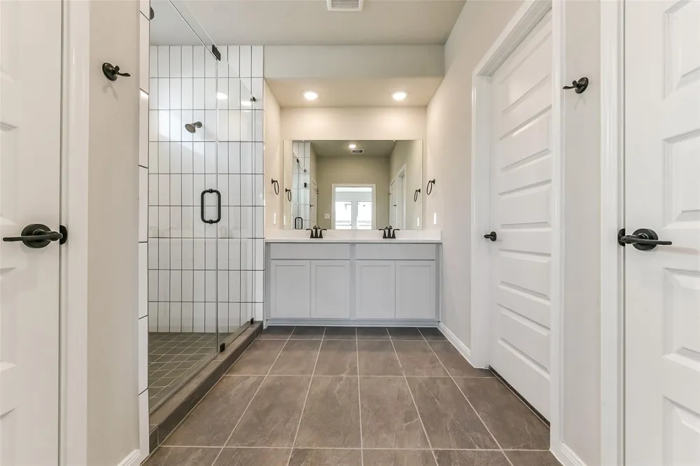 4214 Red Cedar Ring Lane Pinehurst, TX 77362