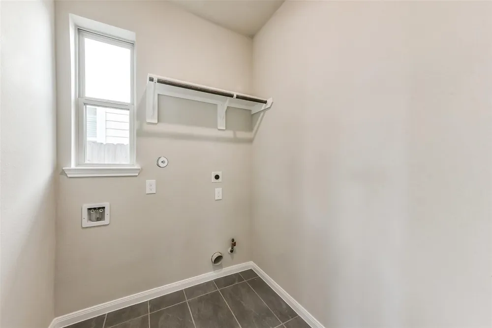 4214 Red Cedar Ring Lane Pinehurst, TX 77362