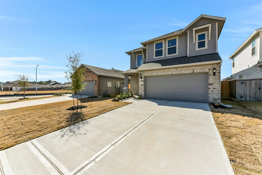 4214 Red Cedar Ring Lane Pinehurst, TX 77362