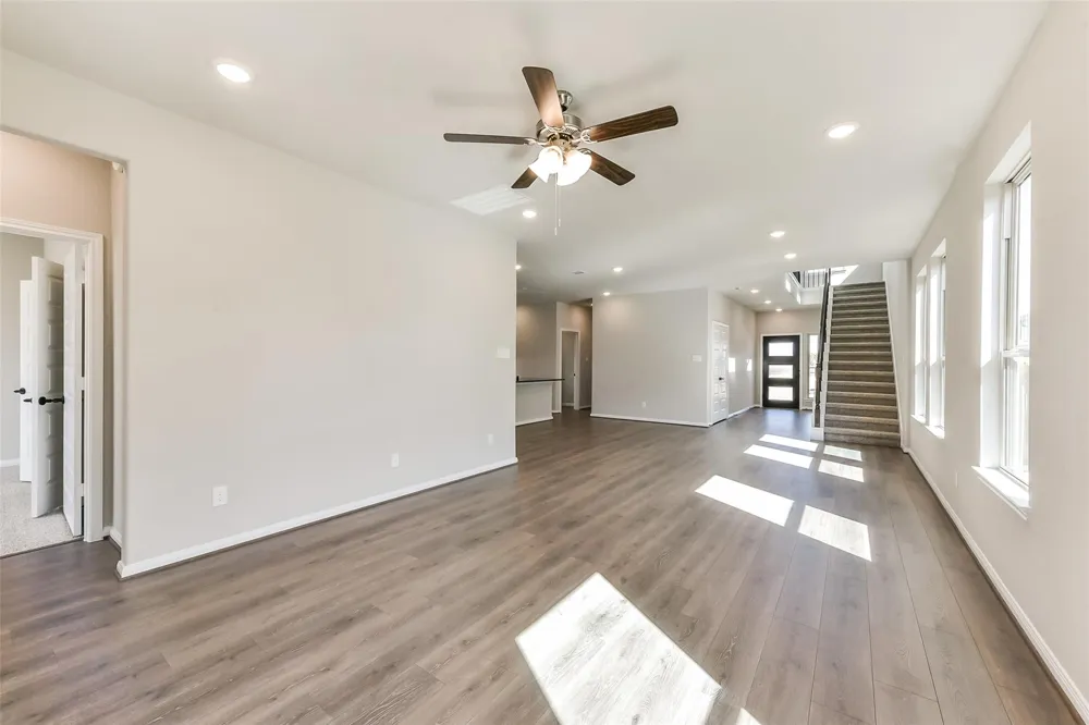 4214 Red Cedar Ring Lane Pinehurst, TX 77362