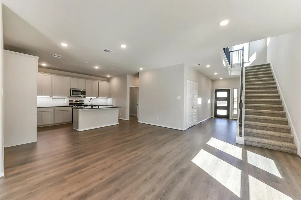 4214 Red Cedar Ring Lane Pinehurst, TX 77362