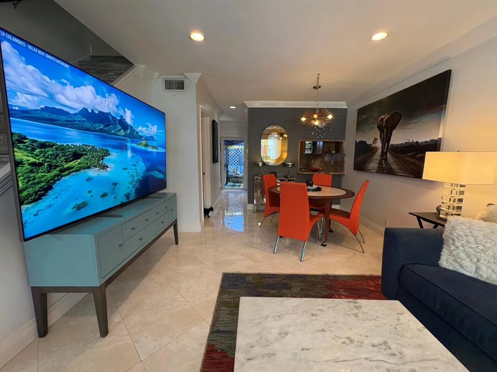 113 NE 20th Court #4g Wilton Manors, FL 33305