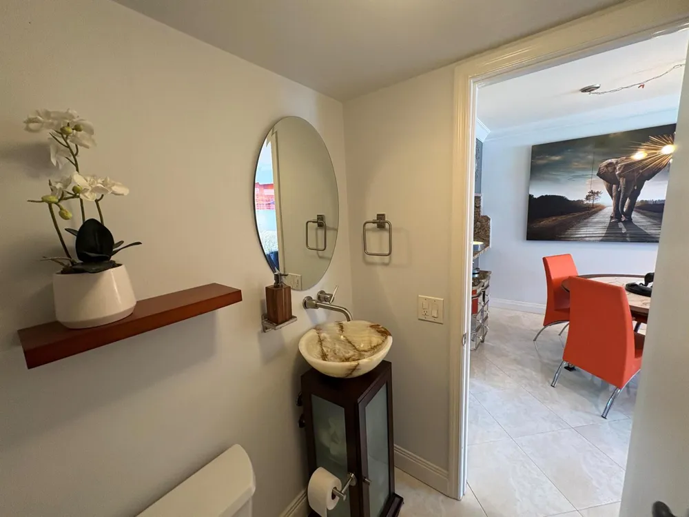 113 NE 20th Court #4g Wilton Manors, FL 33305