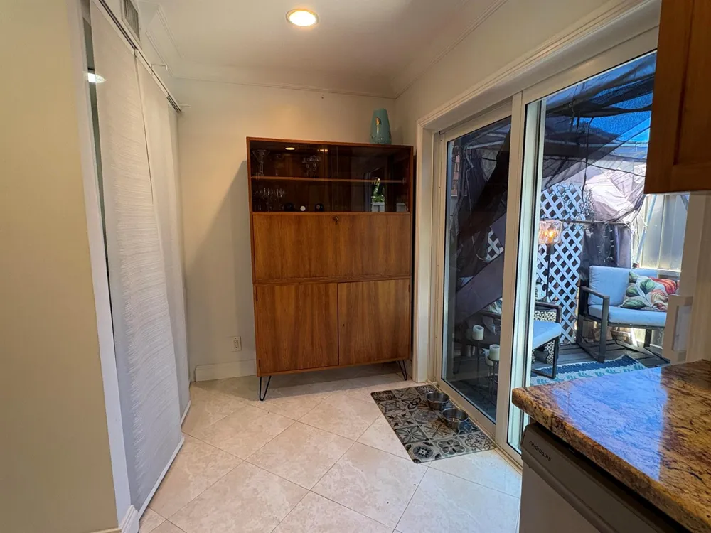 113 NE 20th Court #4g Wilton Manors, FL 33305