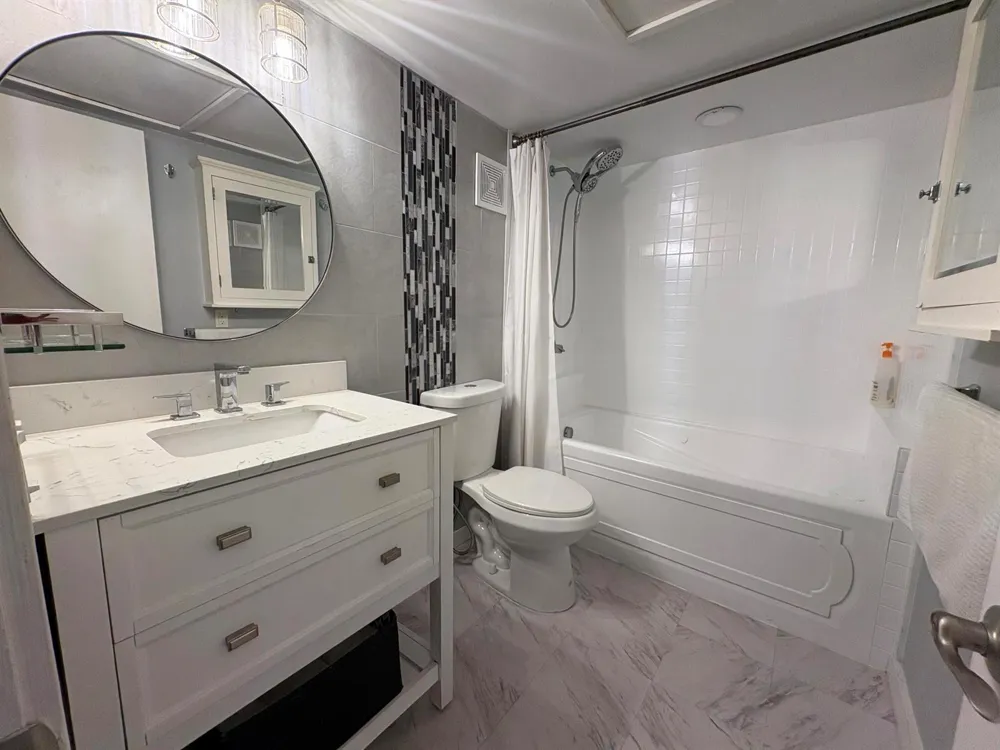 113 NE 20th Court #4g Wilton Manors, FL 33305