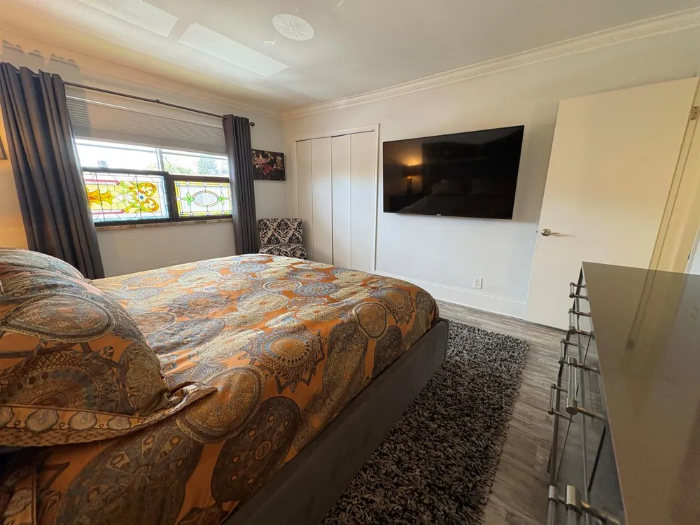 113 NE 20th Court #4g Wilton Manors, FL 33305