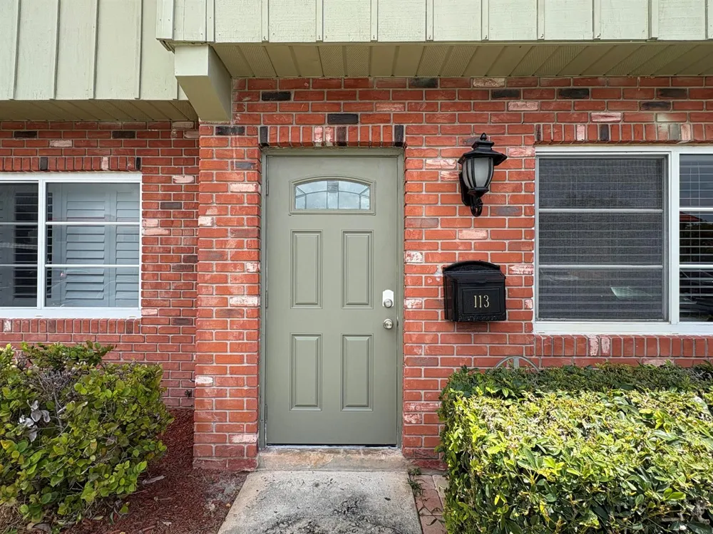 113 NE 20th Court #4g Wilton Manors, FL 33305