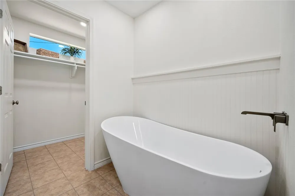 1906 Cochran Rockport, TX 78382
