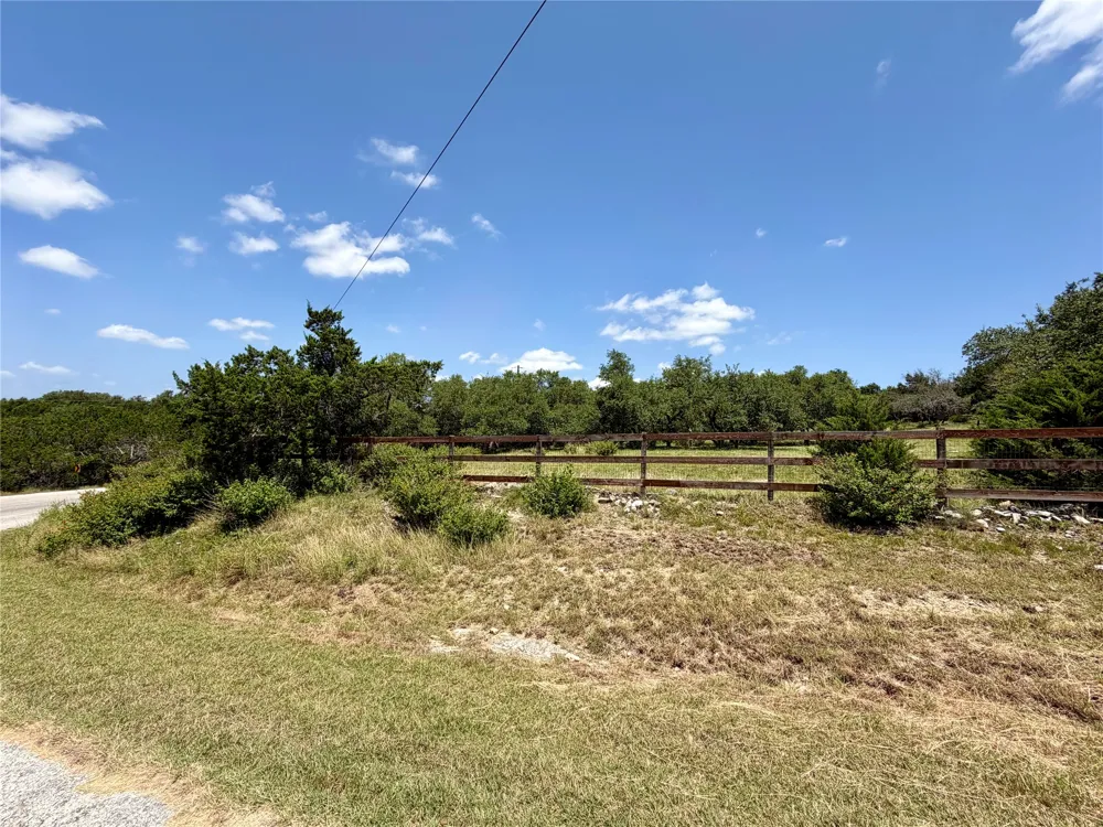 Sundance Ridge Drive Dripping Springs, TX 78620