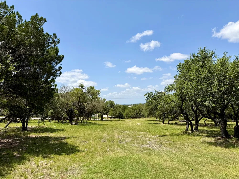 Sundance Ridge Drive Dripping Springs, TX 78620