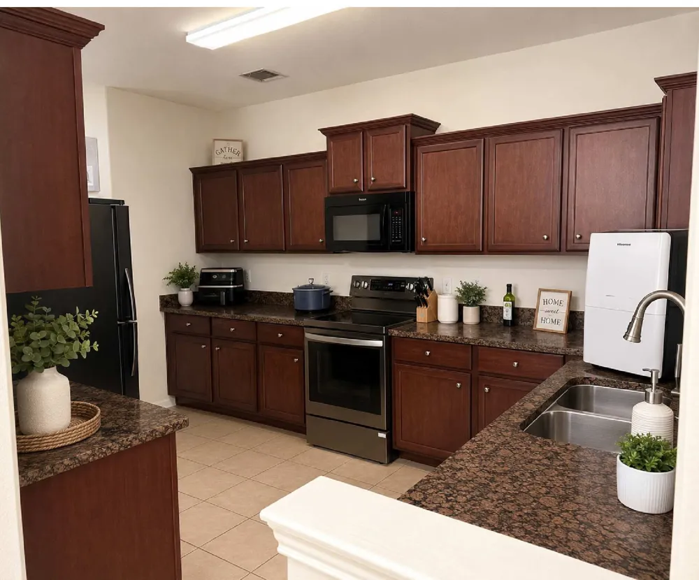 111 Golden Eagle Court La Marque, TX 77568