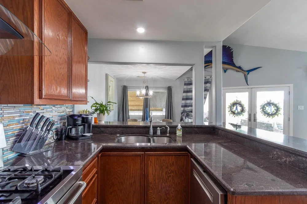 2414 Avenue P San Leon, TX 77539