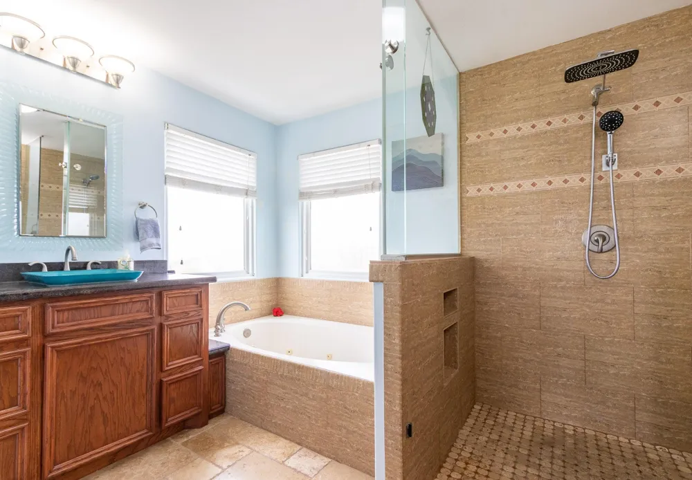 2414 Avenue P San Leon, TX 77539