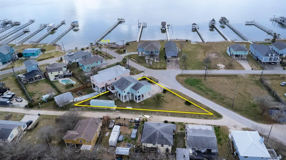 2414 Avenue P San Leon, TX 77539