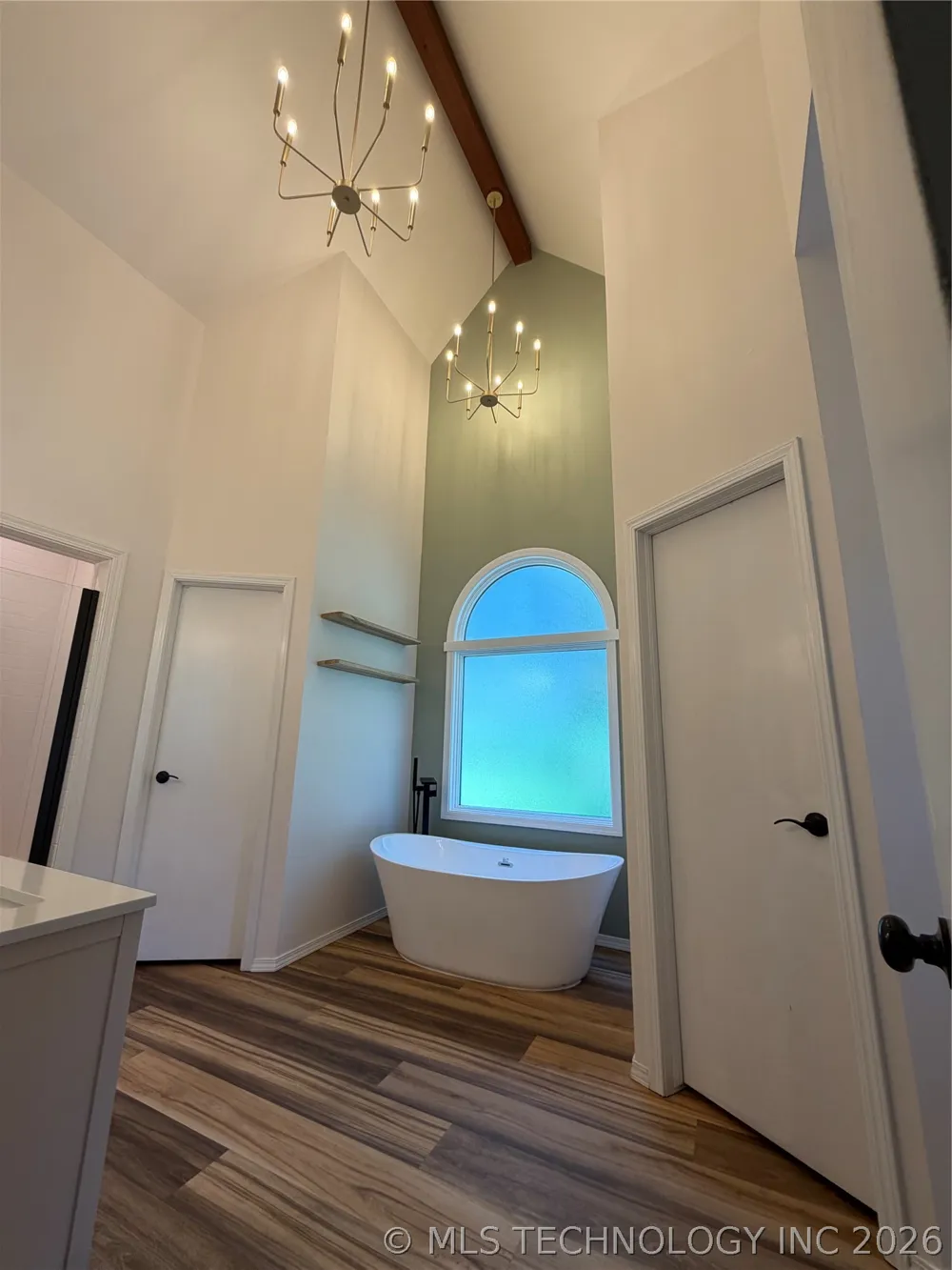 1304 Iroquois Avenue Chouteau, OK 74337