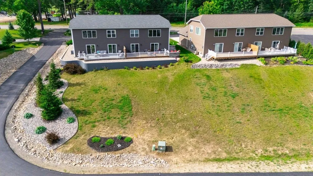 4876 W Houghton Lake Drive Roscommon Township, MI 48629