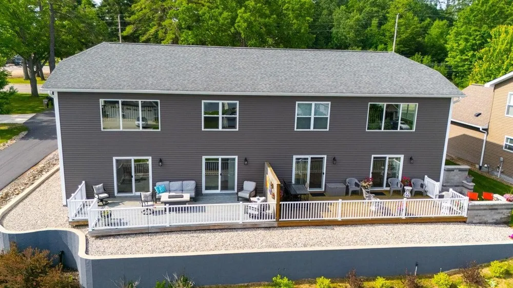 4876 W Houghton Lake Drive Roscommon Township, MI 48629