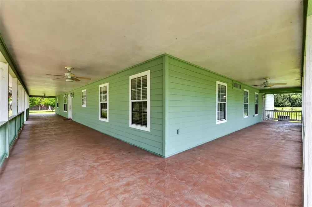 2039 SW STATE ROAD 26 Trenton, FL 32693