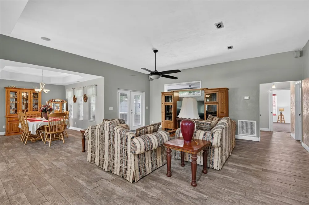 2039 SW STATE ROAD 26 Trenton, FL 32693