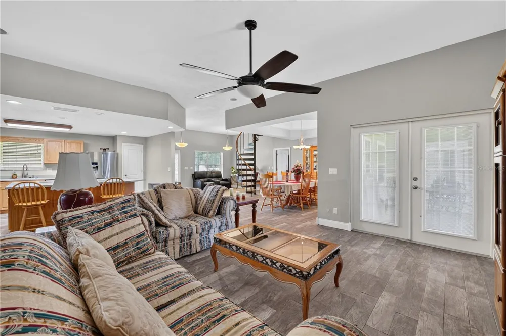 2039 SW STATE ROAD 26 Trenton, FL 32693