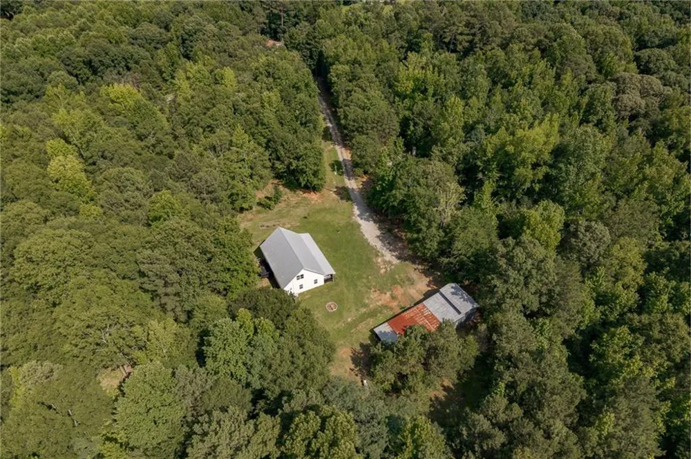 930 James Holcomb Road Hull, GA 30646