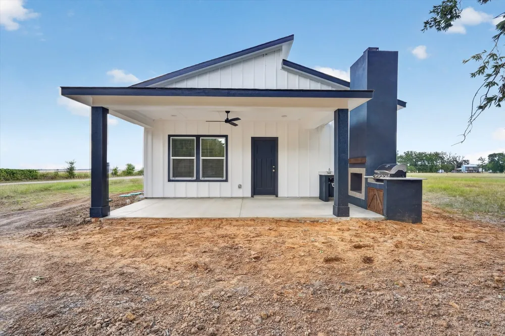 102 Shadywood Road Trinidad, TX 75163