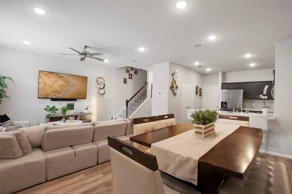 1271 Lamar Drive Lewisville, TX 75077