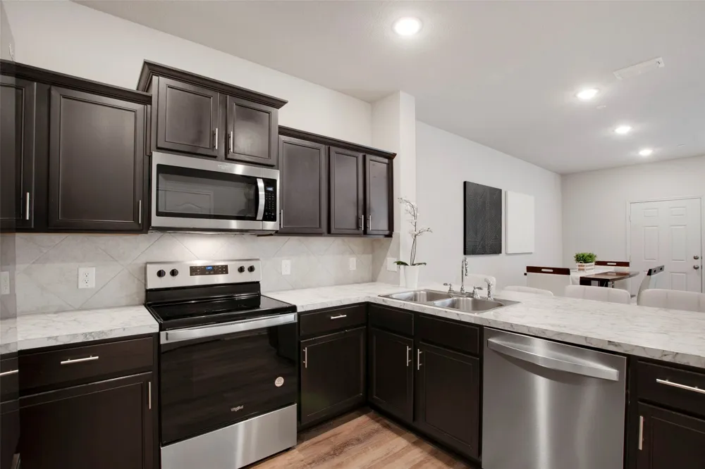 1271 Lamar Drive Lewisville, TX 75077